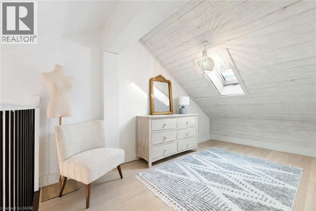 












194 WILES Lane

,
Grey Highlands,




Ontario
N0C1E0

