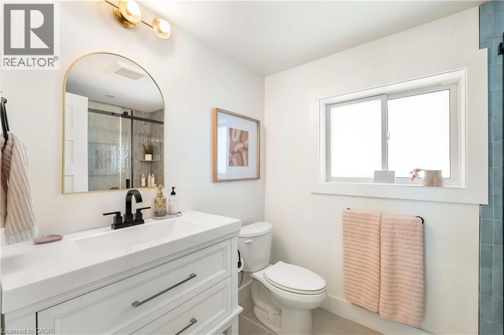 












194 WILES Lane

,
Grey Highlands,




Ontario
N0C1E0

