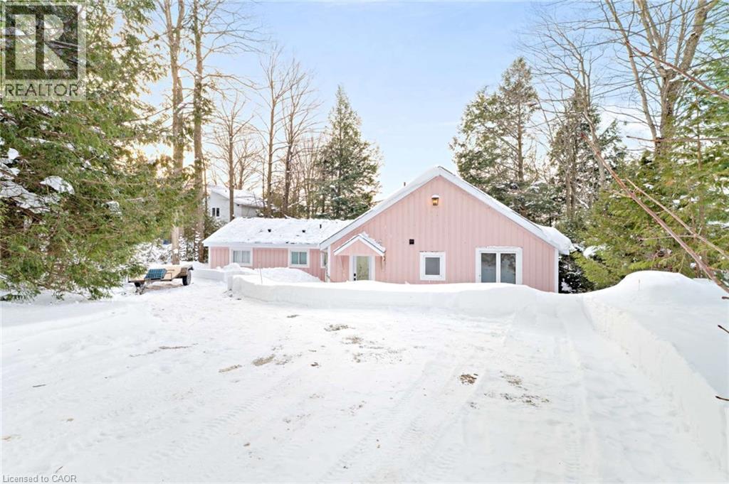 












194 WILES Lane

,
Grey Highlands,




Ontario
N0C1E0

