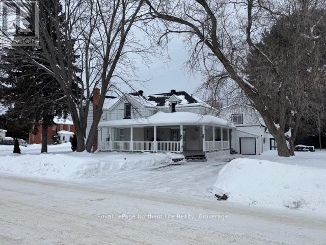 












85 MARKET STREET

,
West Nipissing (Sturgeon Falls),




Ontario
P2B1W7

