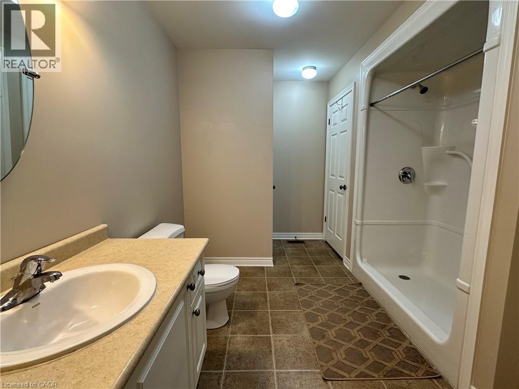 












154 FOREST Street E

,
Dunnville,




Ontario
N1A1C1

