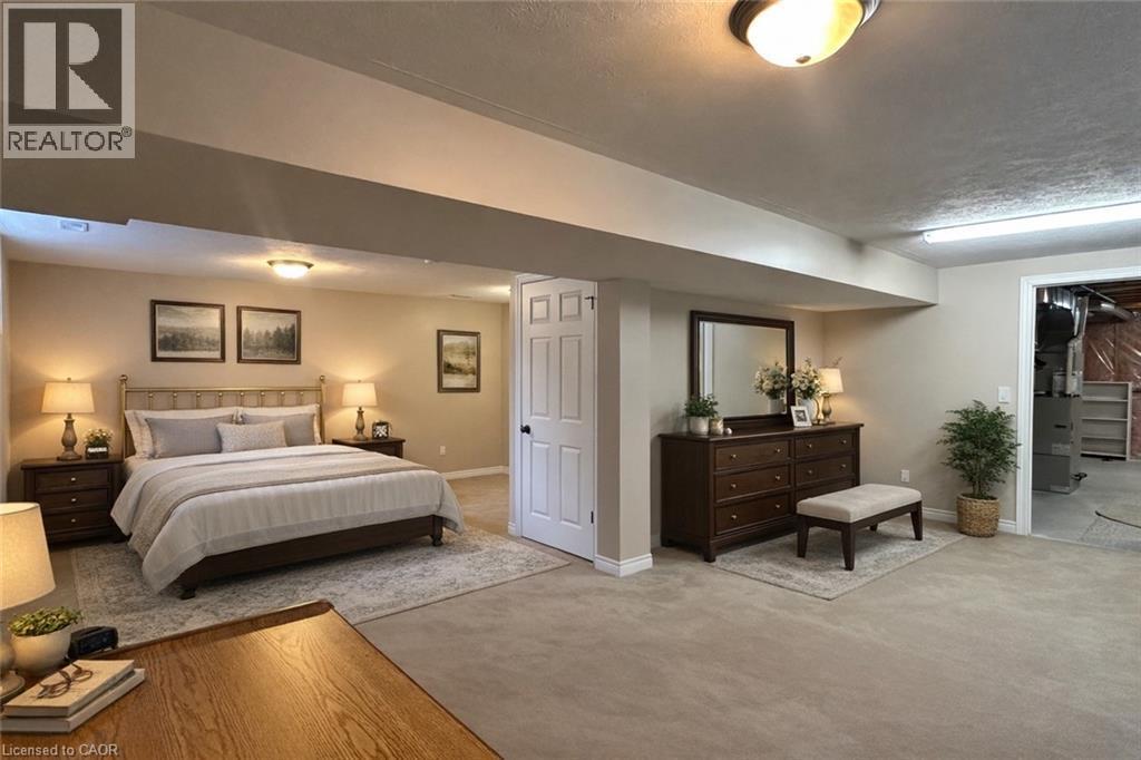 












154 FOREST Street E

,
Dunnville,




Ontario
N1A1C1

