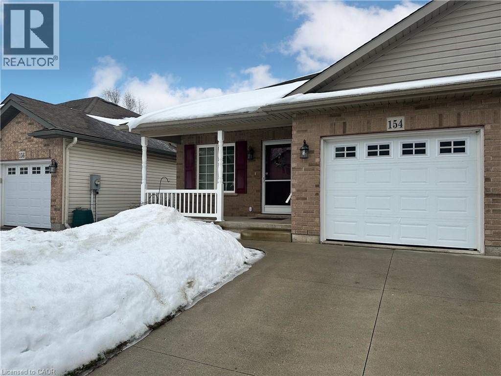 












154 FOREST Street E

,
Dunnville,




Ontario
N1A1C1

