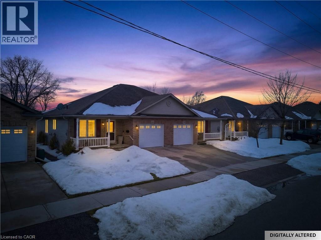 












154 FOREST Street E

,
Dunnville,




Ontario
N1A1C1

