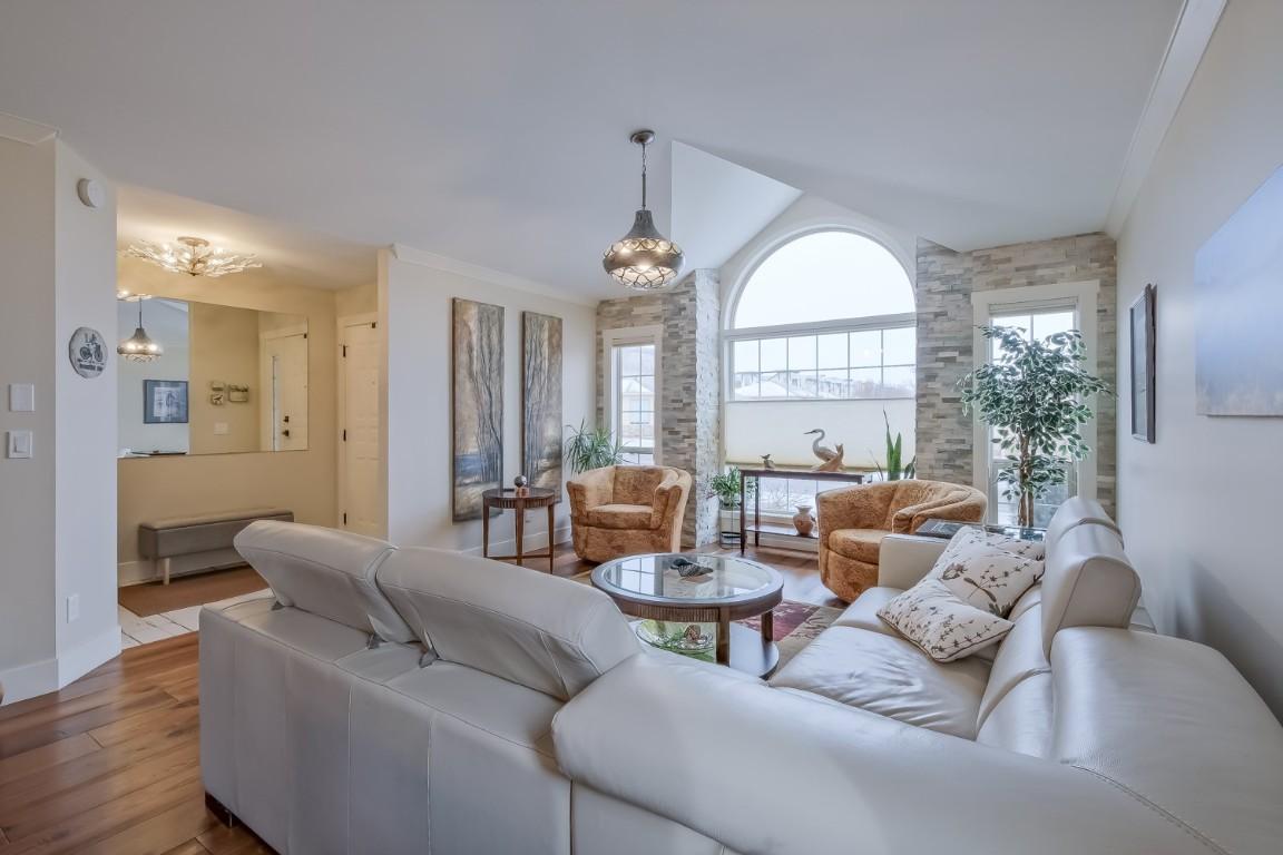 









595


Yates

Road, 419,
Kelowna,




BC
v1V 1P8

