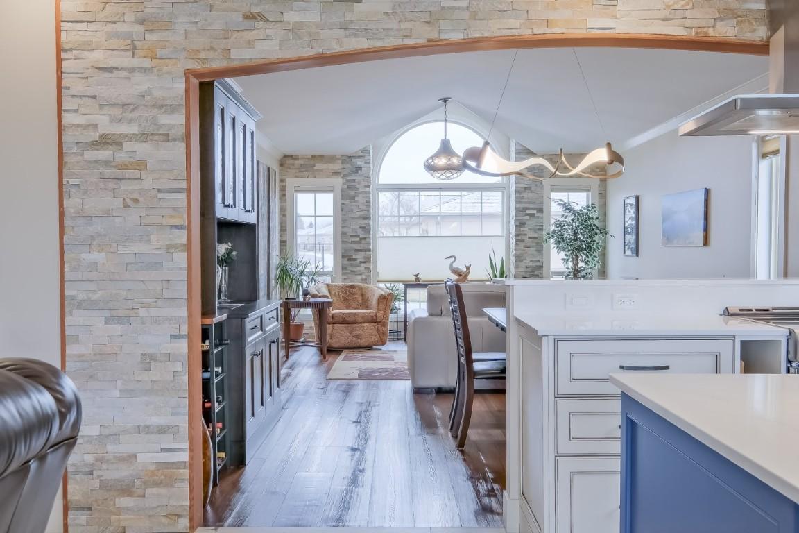 









595


Yates

Road, 419,
Kelowna,




BC
v1V 1P8

