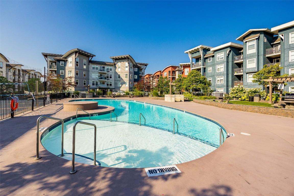 









555


Yates

Road, 410,
Kelowna,




BC
V1V 2V2

