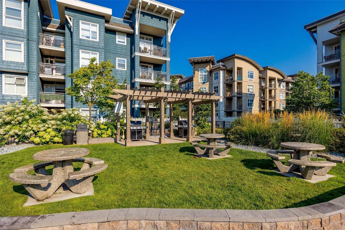 









555


Yates

Road, 410,
Kelowna,




BC
V1V 2V2

