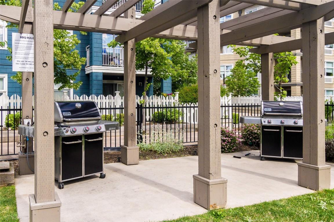 









555


Yates

Road, 410,
Kelowna,




BC
V1V 2V2

