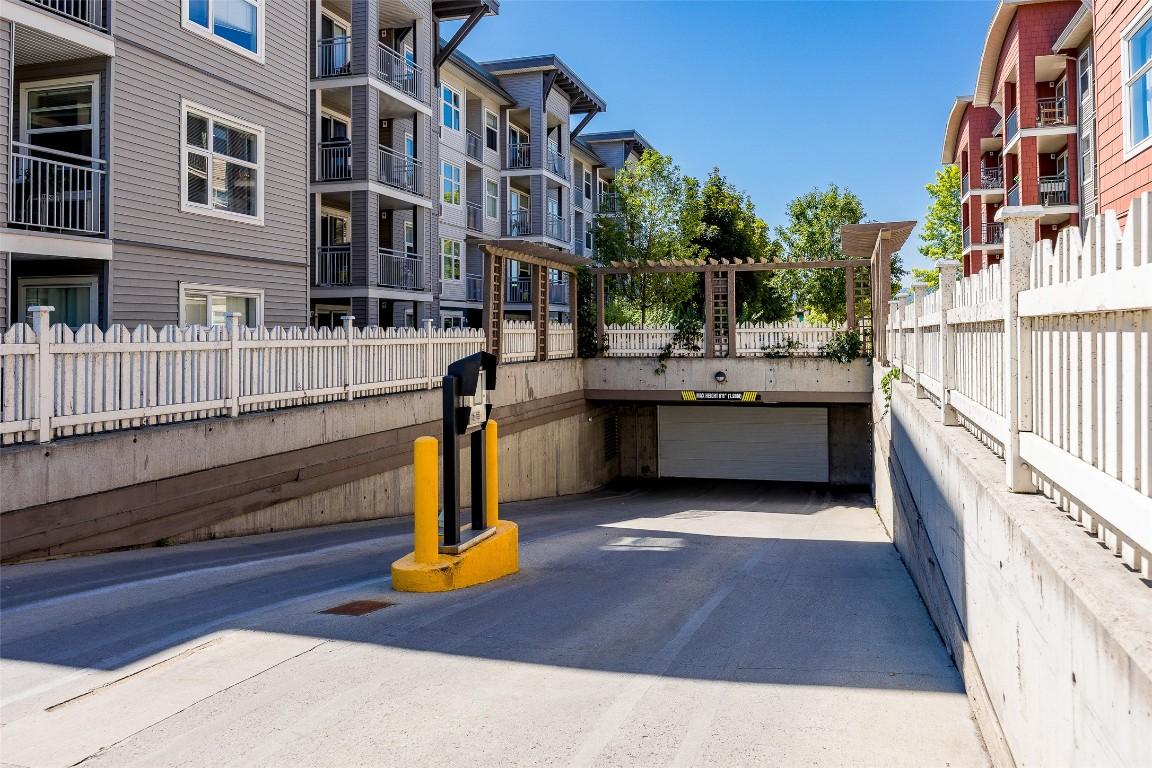 









555


Yates

Road, 410,
Kelowna,




BC
V1V 2V2

