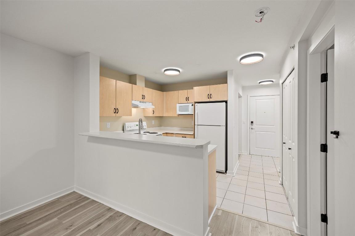 









555


Yates

Road, 410,
Kelowna,




BC
V1V 2V2

