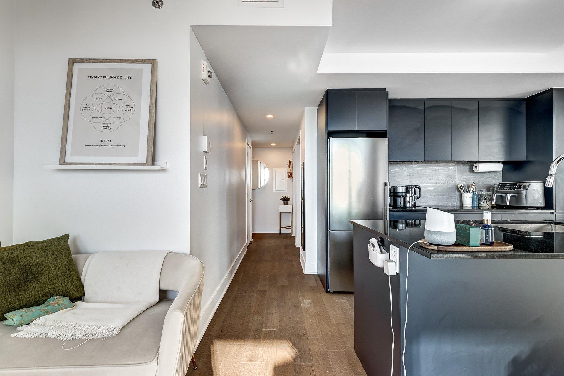 









2320


Rue Tupper

, 1214,
Montréal (Ville-Marie),




QC
H3H0B8

