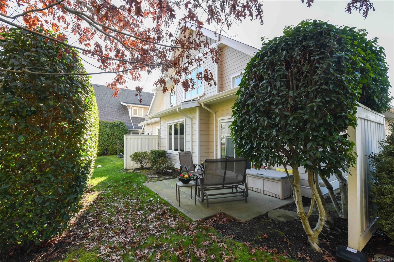 









700


Lancaster

Way, 5,
Comox,




BC
V9M 0B6

