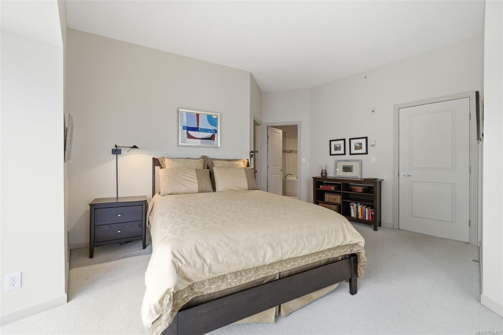 









827


Fairfield

Rd, 609,
Victoria,




BC
V8V 5B2

