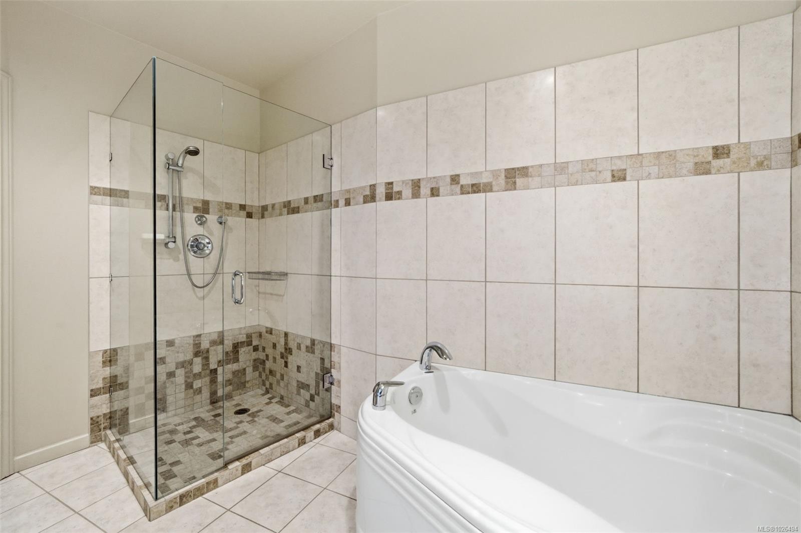 









827


Fairfield

Rd, 609,
Victoria,




BC
V8V 5B2

