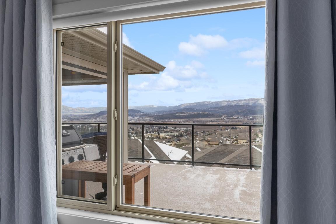 









3938


Cimarron

Drive,
Kelowna,




BC
V1X 8E4

