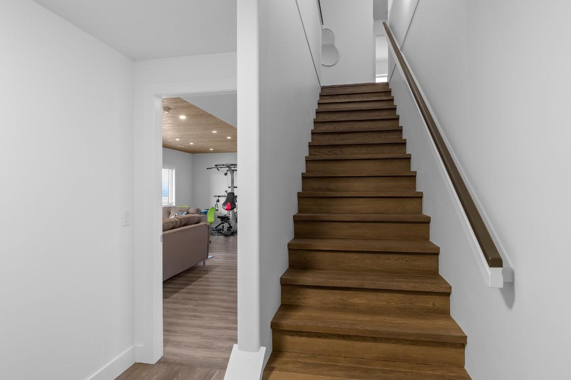 









3938


Cimarron

Drive,
Kelowna,




BC
V1X 8E4

