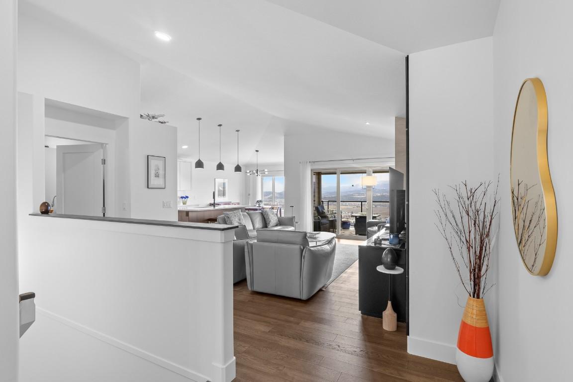 









3938


Cimarron

Drive,
Kelowna,




BC
V1X 8E4

