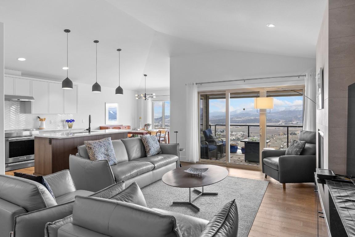 









3938


Cimarron

Drive,
Kelowna,




BC
V1X 8E4

