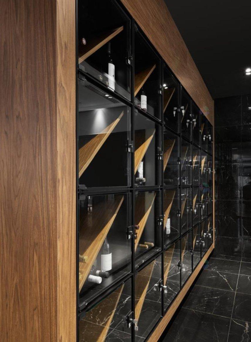 









1180


Rue De Bleury

, 1907,
Montréal (Ville-Marie),




QC
H3B0H2

