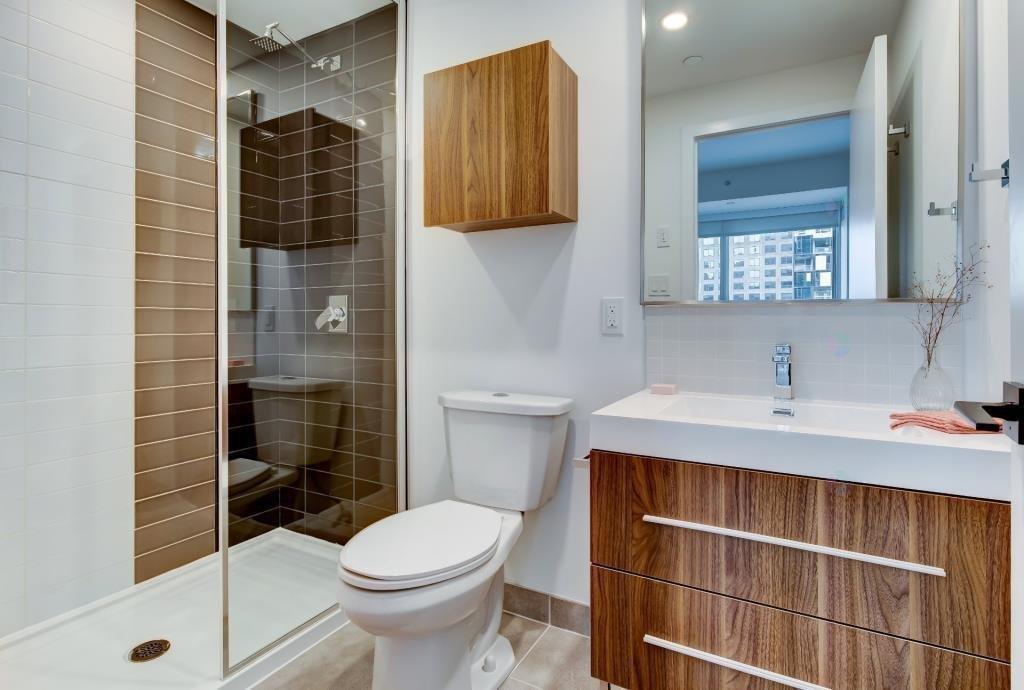 









1180


Rue De Bleury

, 1907,
Montréal (Ville-Marie),




QC
H3B0H2

