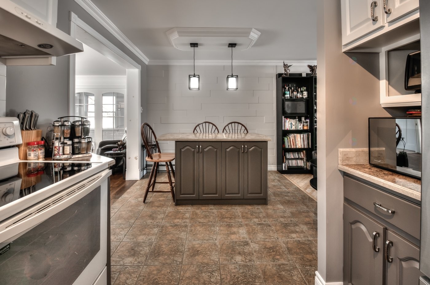 









421


Ch. de la Grande-Ligne

,
Racine,




QC
J0E1Y0

