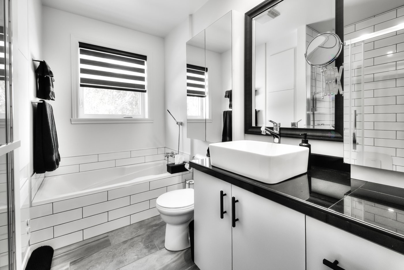 









421


Ch. de la Grande-Ligne

,
Racine,




QC
J0E1Y0

