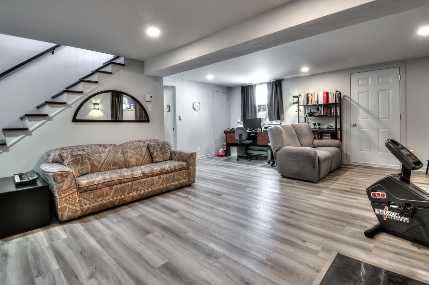 









421


Ch. de la Grande-Ligne

,
Racine,




QC
J0E1Y0

