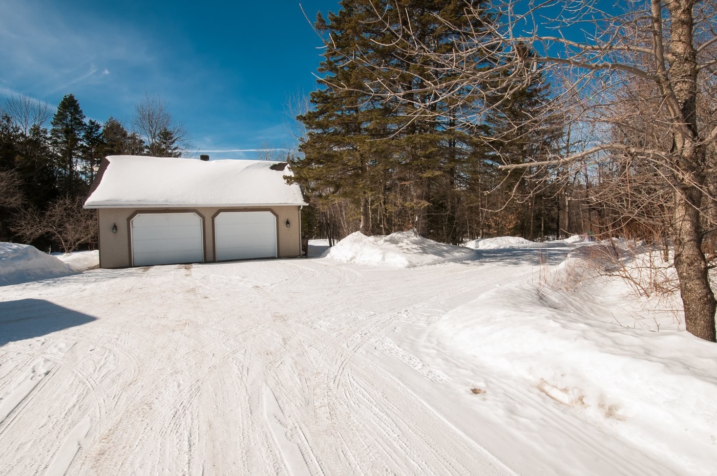 









421


Ch. de la Grande-Ligne

,
Racine,




QC
J0E1Y0

