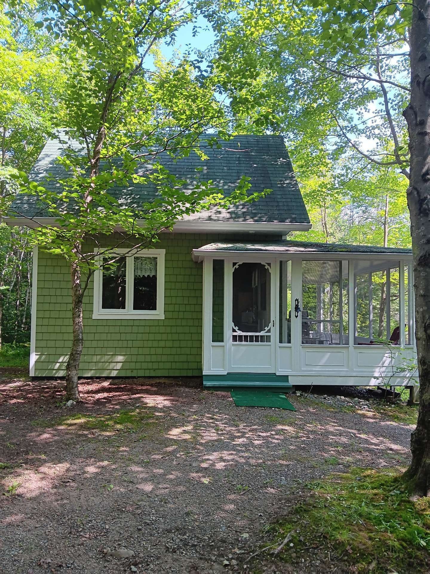 









421


Ch. de la Grande-Ligne

,
Racine,




QC
J0E1Y0

