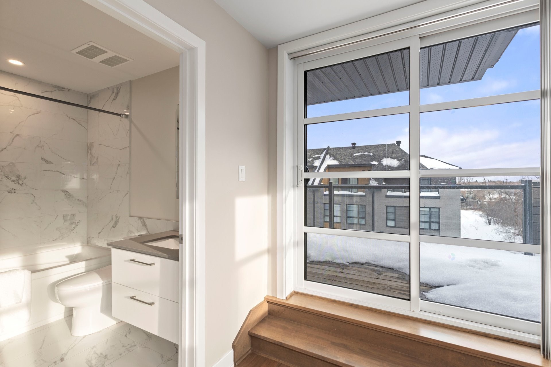 









616


Rue Frédéric-Back

,
Sainte-Anne-de-Bellevue,




QC
H9X0B8

