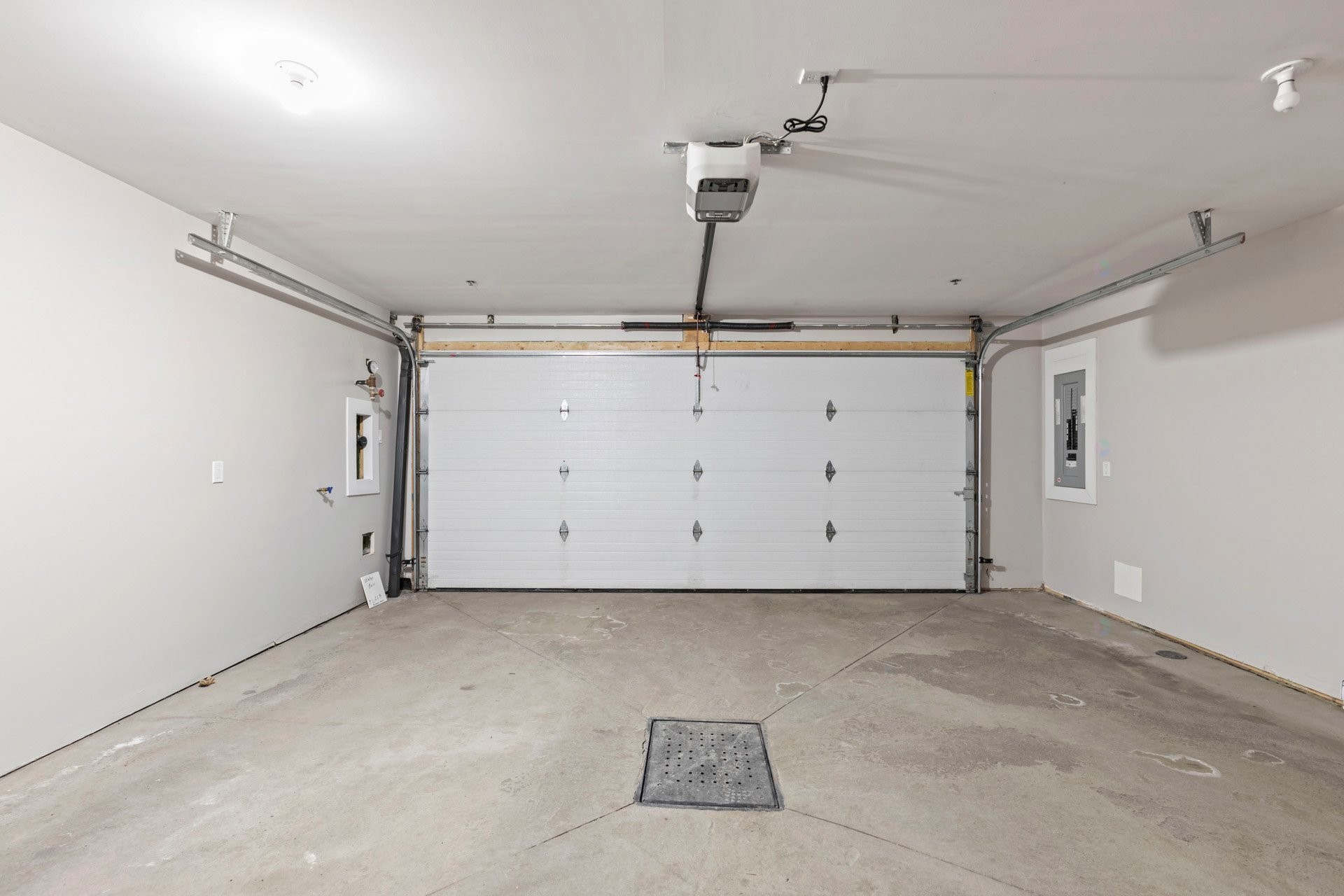 









616


Rue Frédéric-Back

,
Sainte-Anne-de-Bellevue,




QC
H9X0B8

