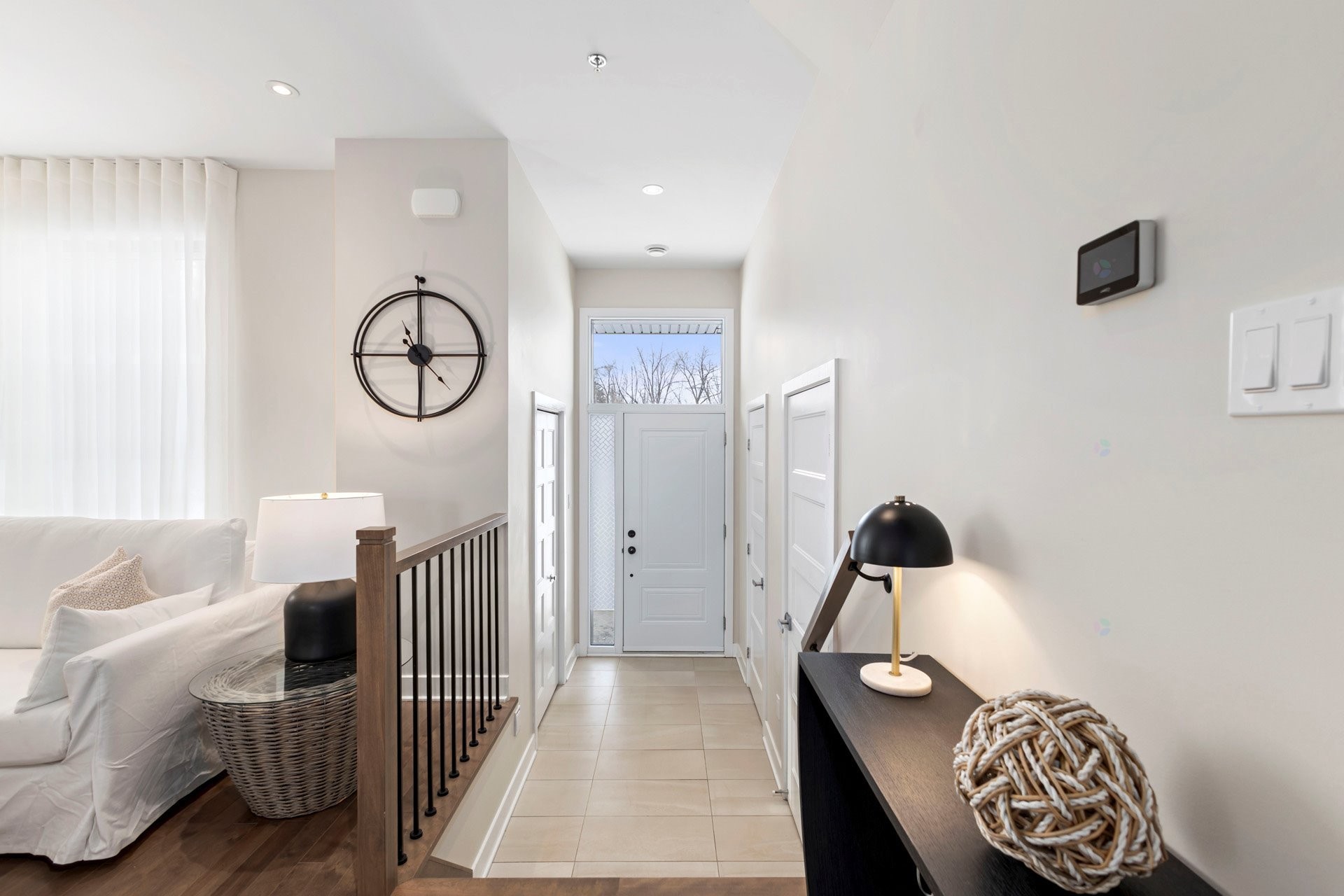 









616


Rue Frédéric-Back

,
Sainte-Anne-de-Bellevue,




QC
H9X0B8

