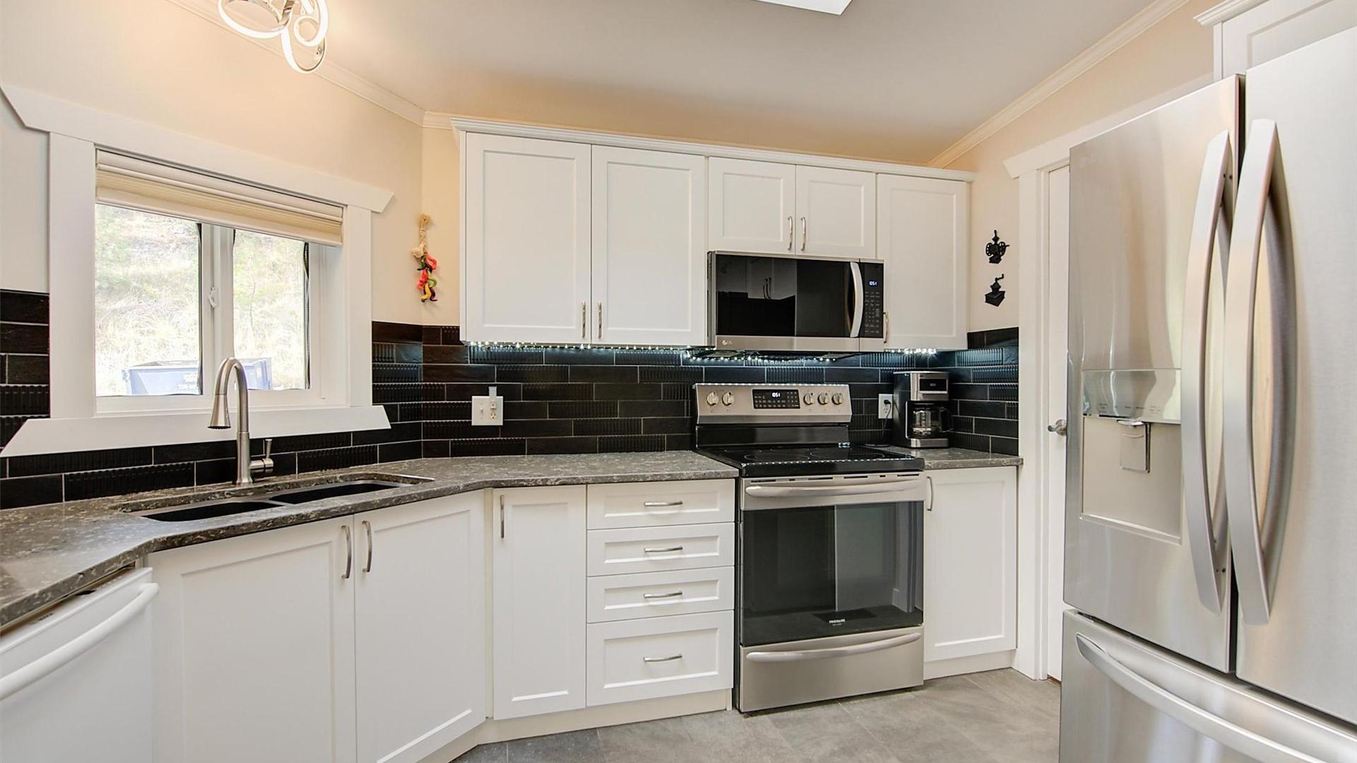 









1750


Lenz

Road, 80,
West Kelowna,




BC
V1Z 3N1

