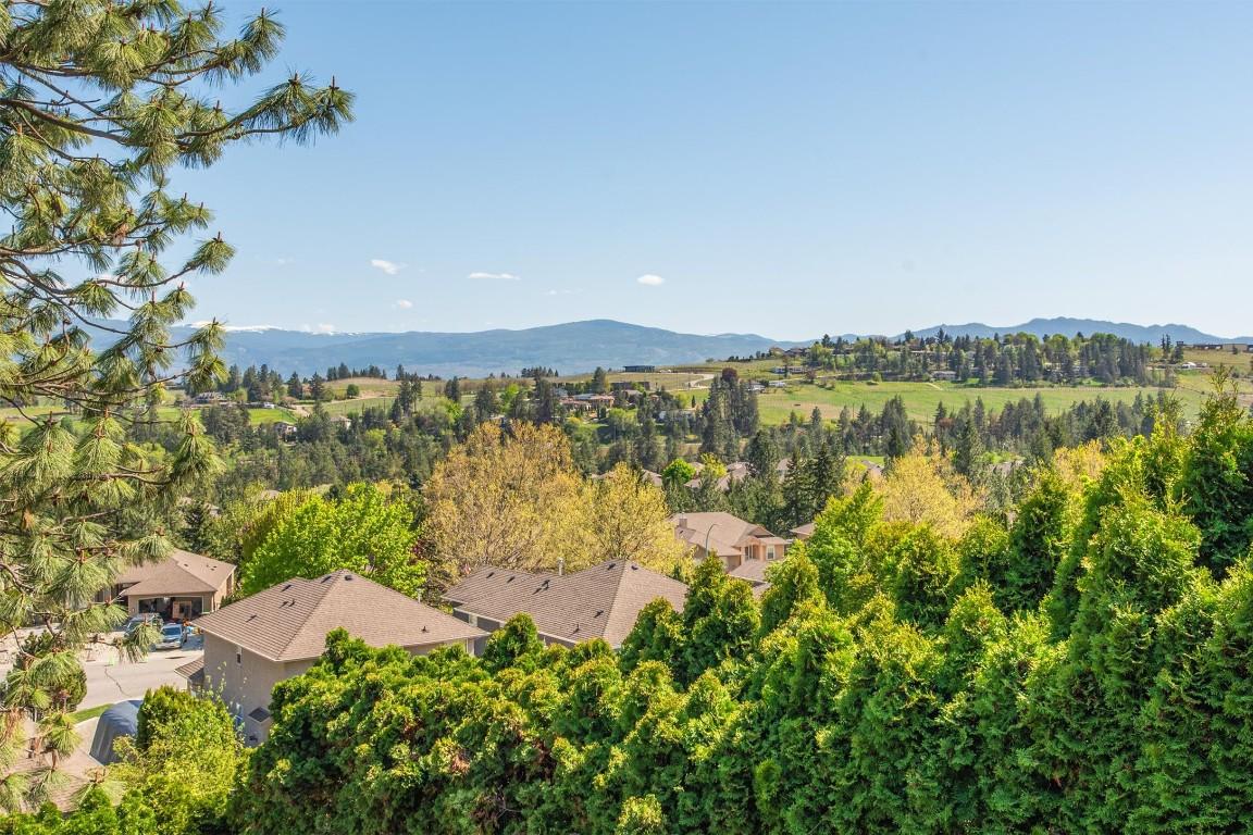 









2069


Horizon

Drive,
West Kelowna,




BC
V1Z 3N4

