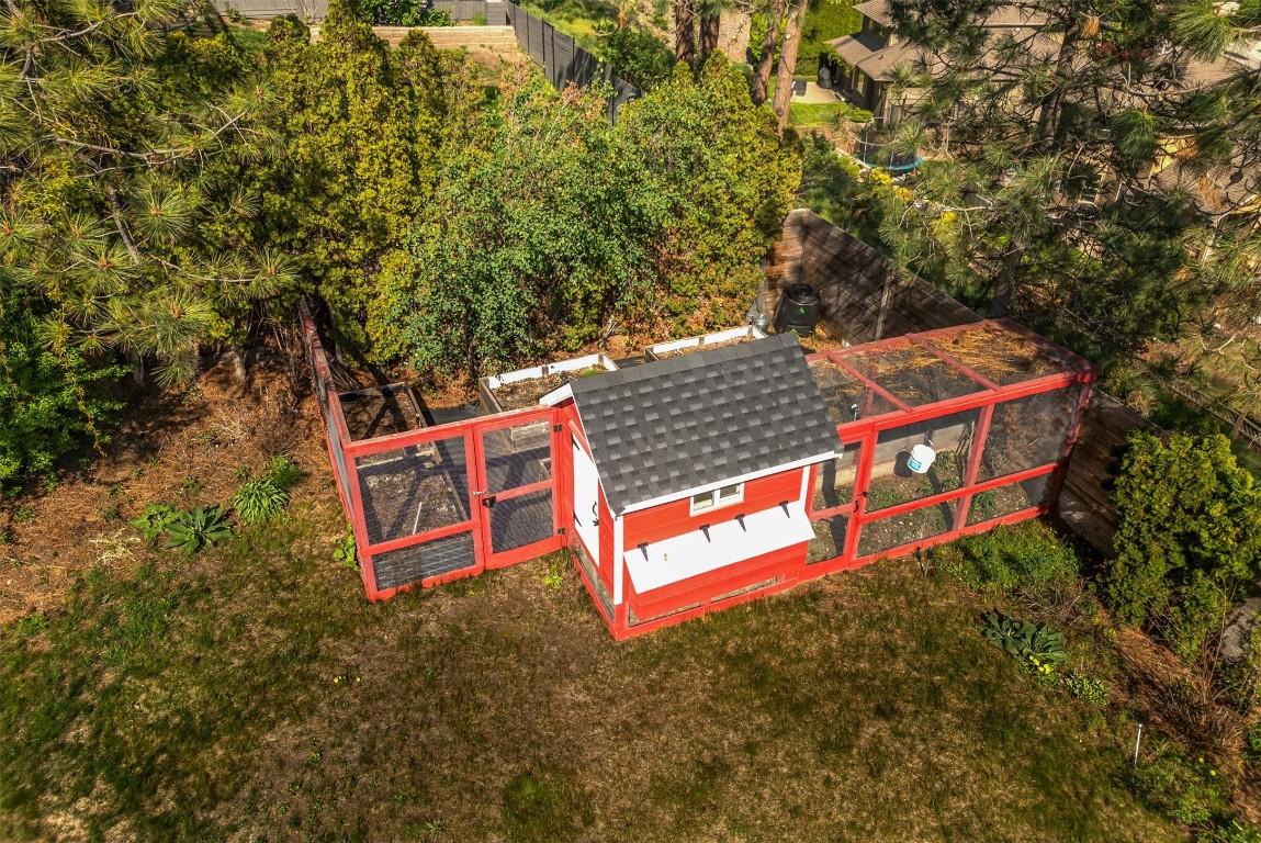 









2069


Horizon

Drive,
West Kelowna,




BC
V1Z 3N4

