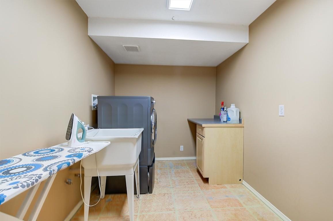 









2069


Horizon

Drive,
West Kelowna,




BC
V1Z 3N4

