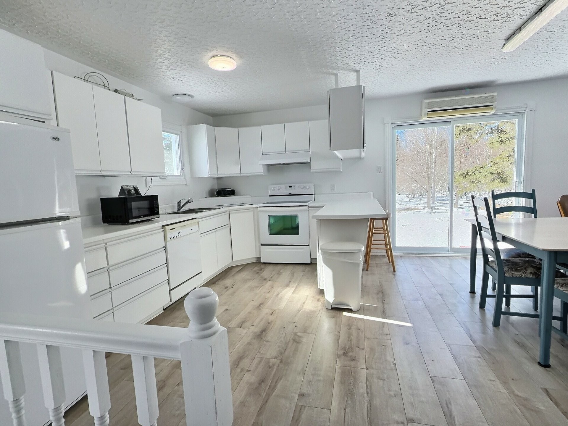 









896


13e-et-14e Rang

,
Laverlochère-Angliers,




QC
J0Z1A0

