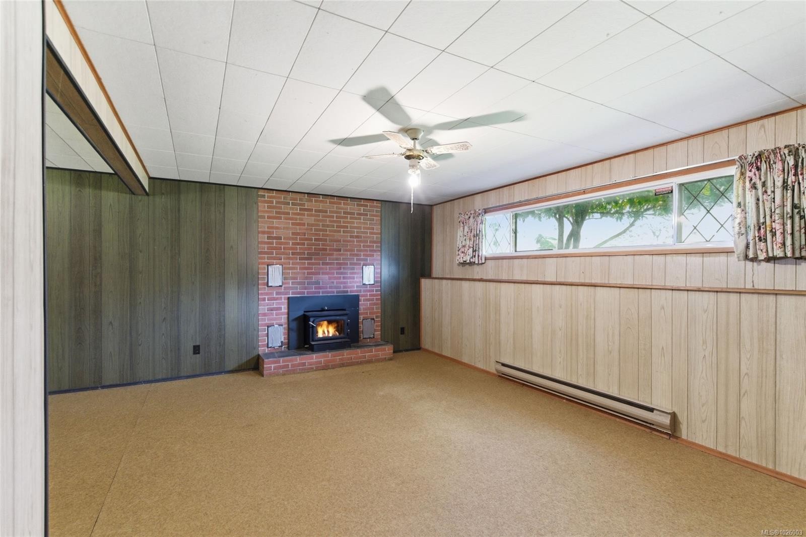 









439


Craig

St,
Parksville,




BC
V9P 1L2

