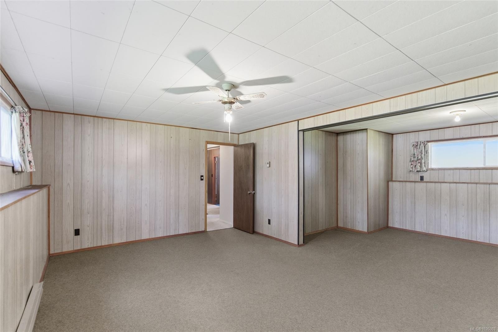 









439


Craig

St,
Parksville,




BC
V9P 1L2

