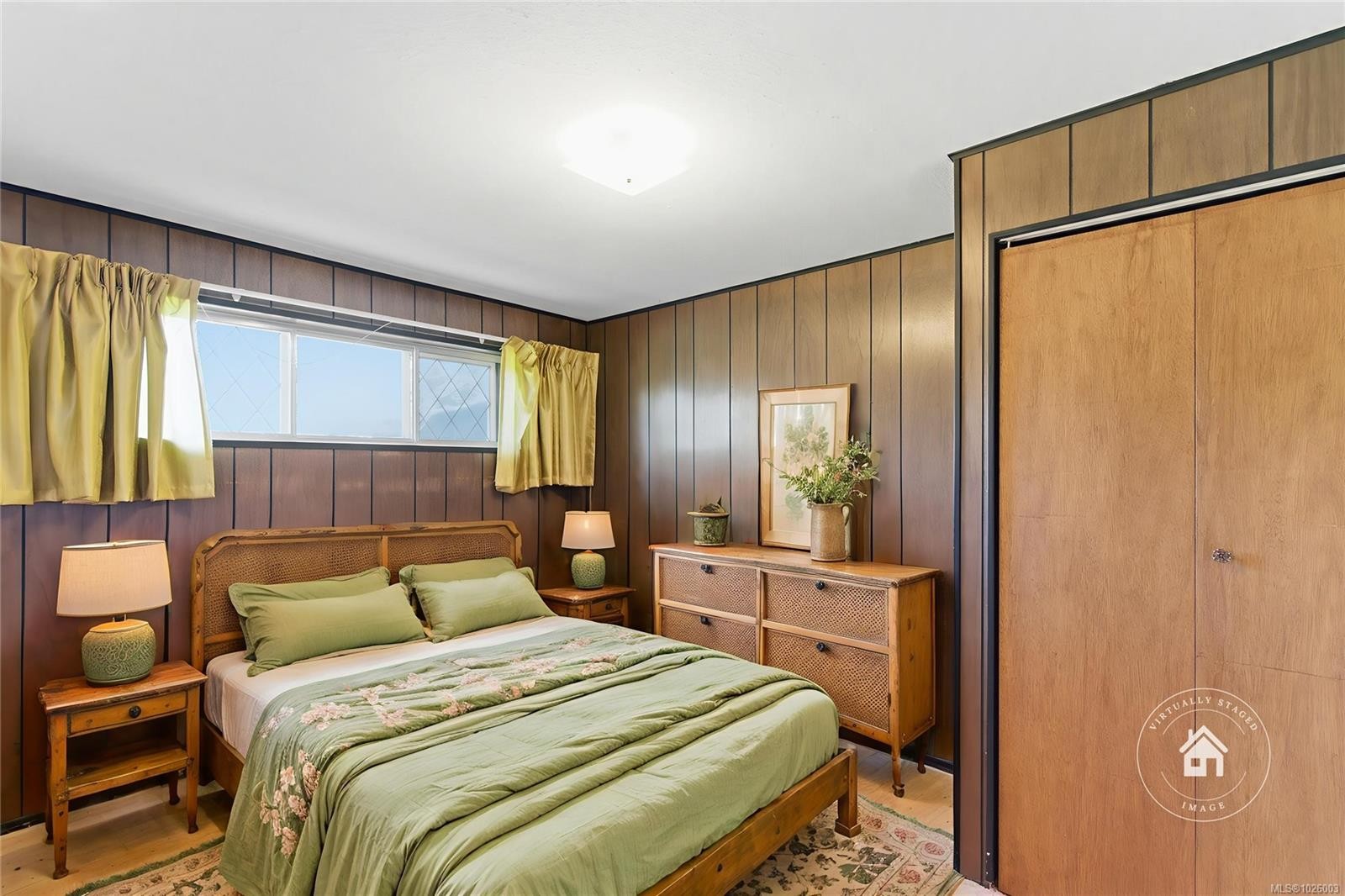 









439


Craig

St,
Parksville,




BC
V9P 1L2

