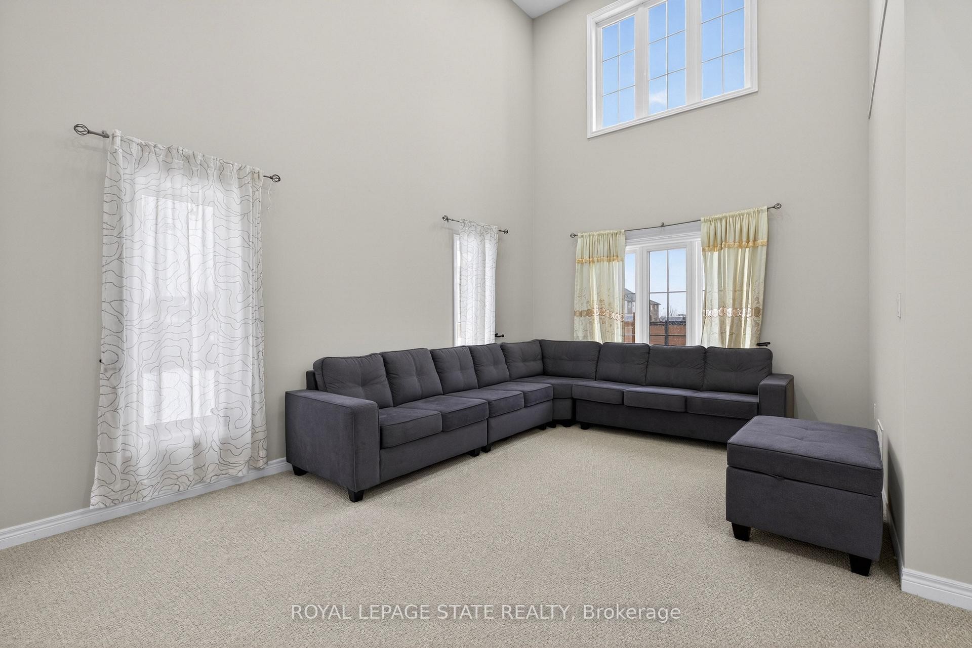 









79


Dolomiti

Court,
Hamilton,




ON
L0R 1P0

