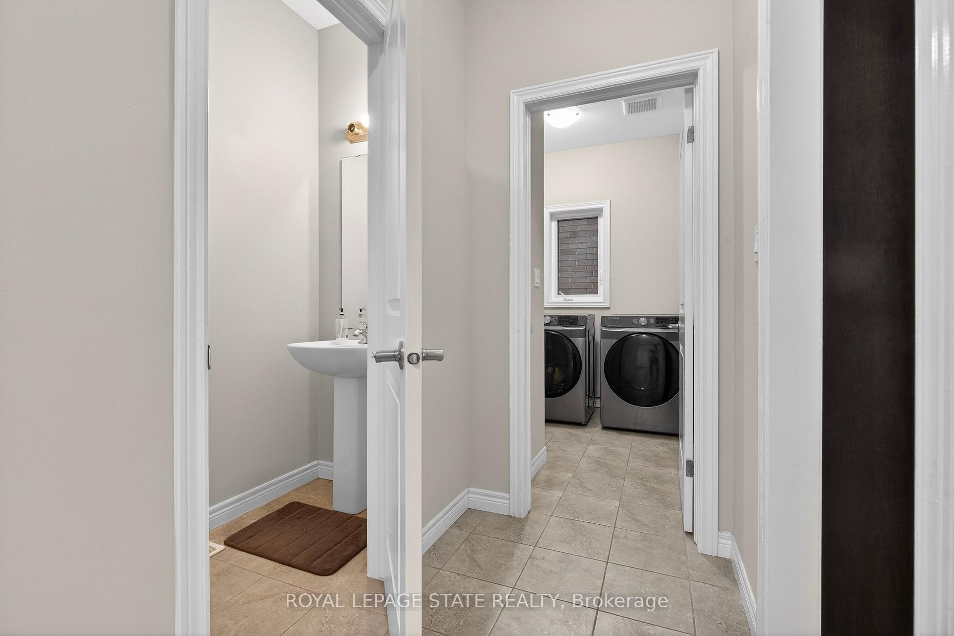 









79


Dolomiti

Court,
Hamilton,




ON
L0R 1P0

