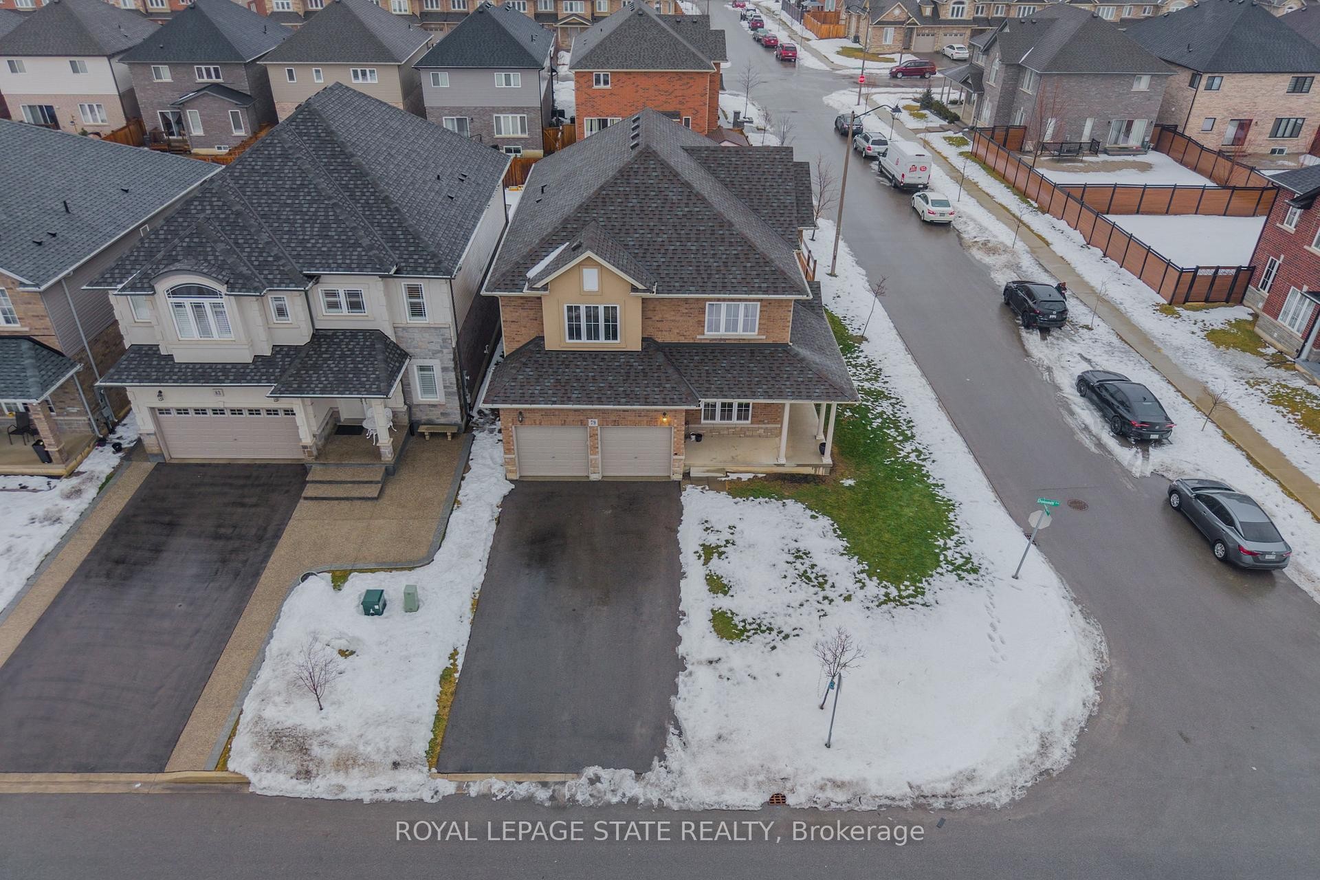 









79


Dolomiti

Court,
Hamilton,




ON
L0R 1P0

