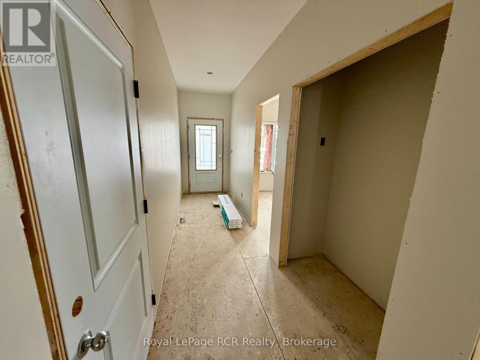 












86 GRIFFITH STREET

,
Brockton,




Ontario
N0G2V0

