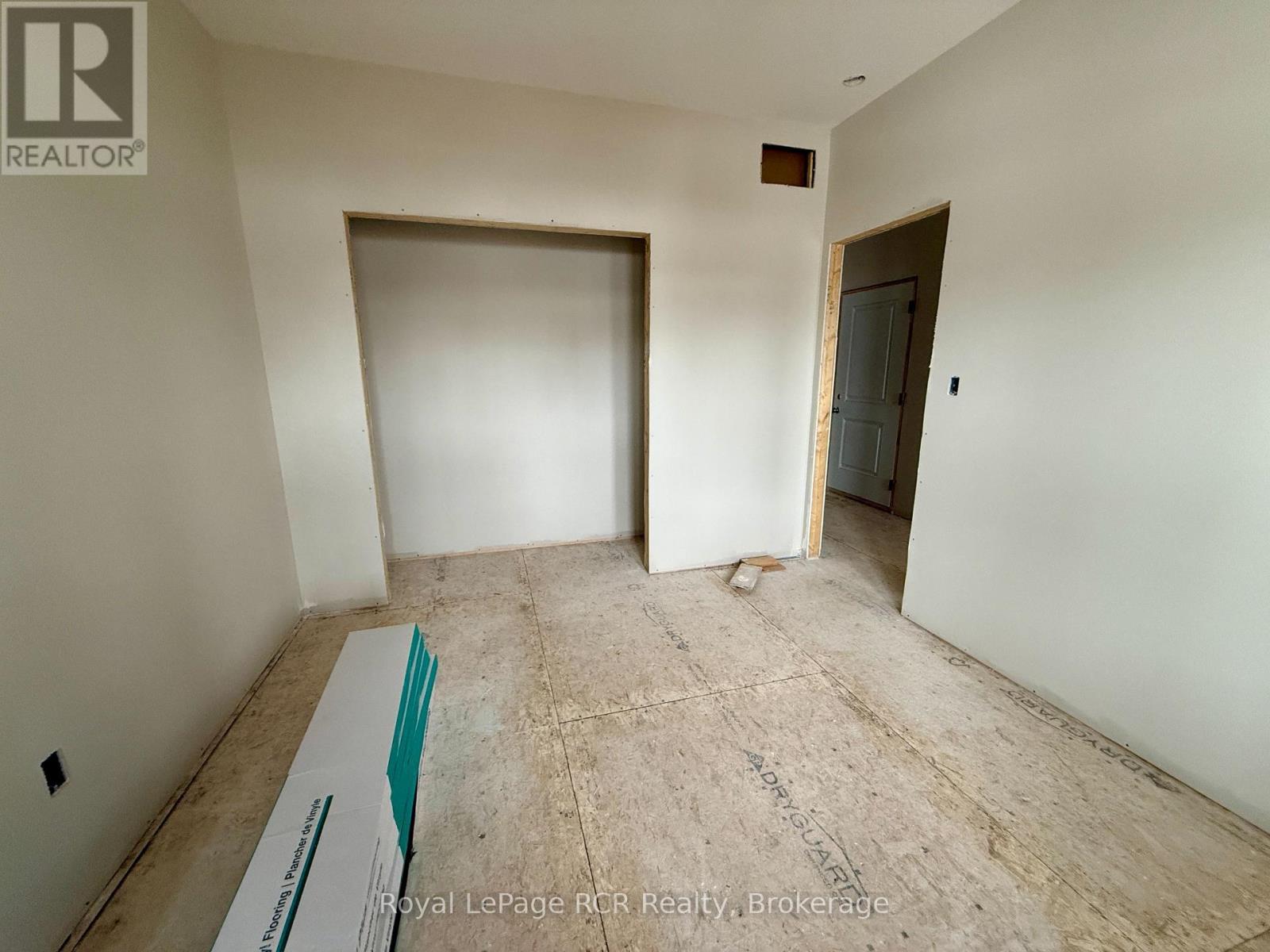 












86 GRIFFITH STREET

,
Brockton,




Ontario
N0G2V0

