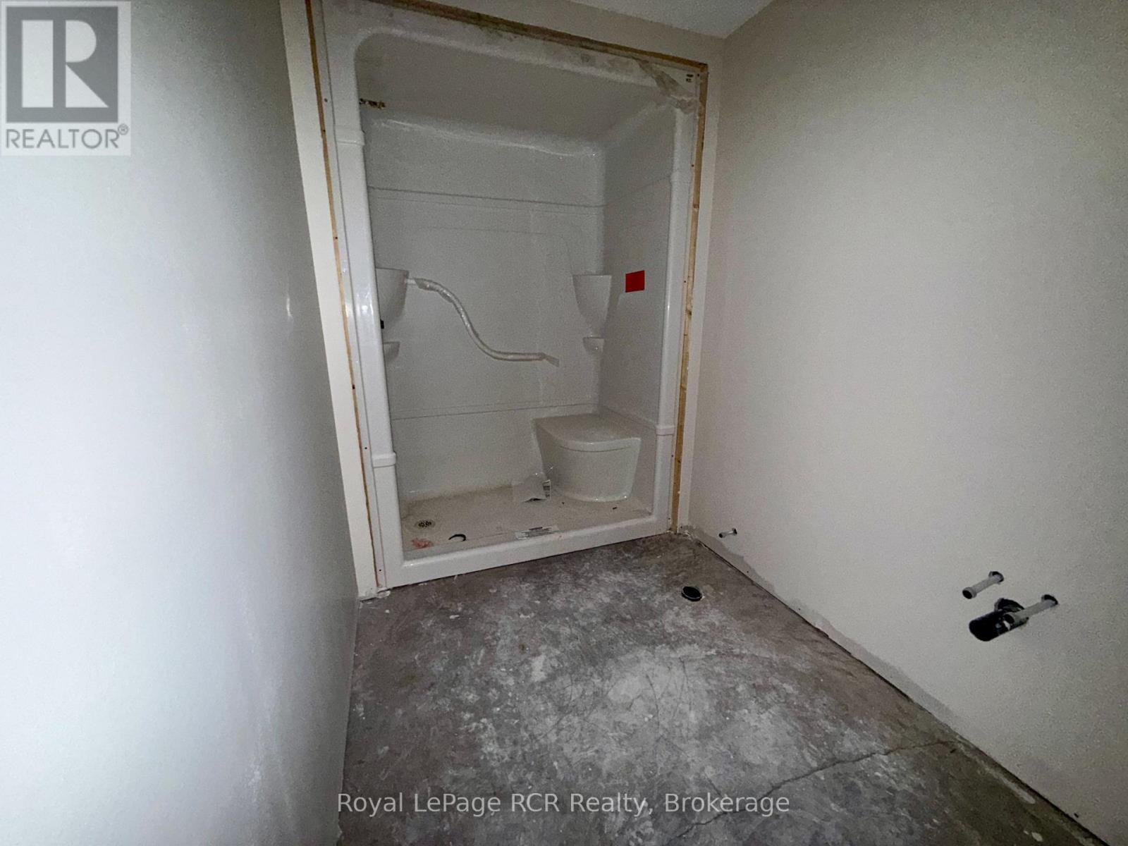 












86 GRIFFITH STREET

,
Brockton,




Ontario
N0G2V0

