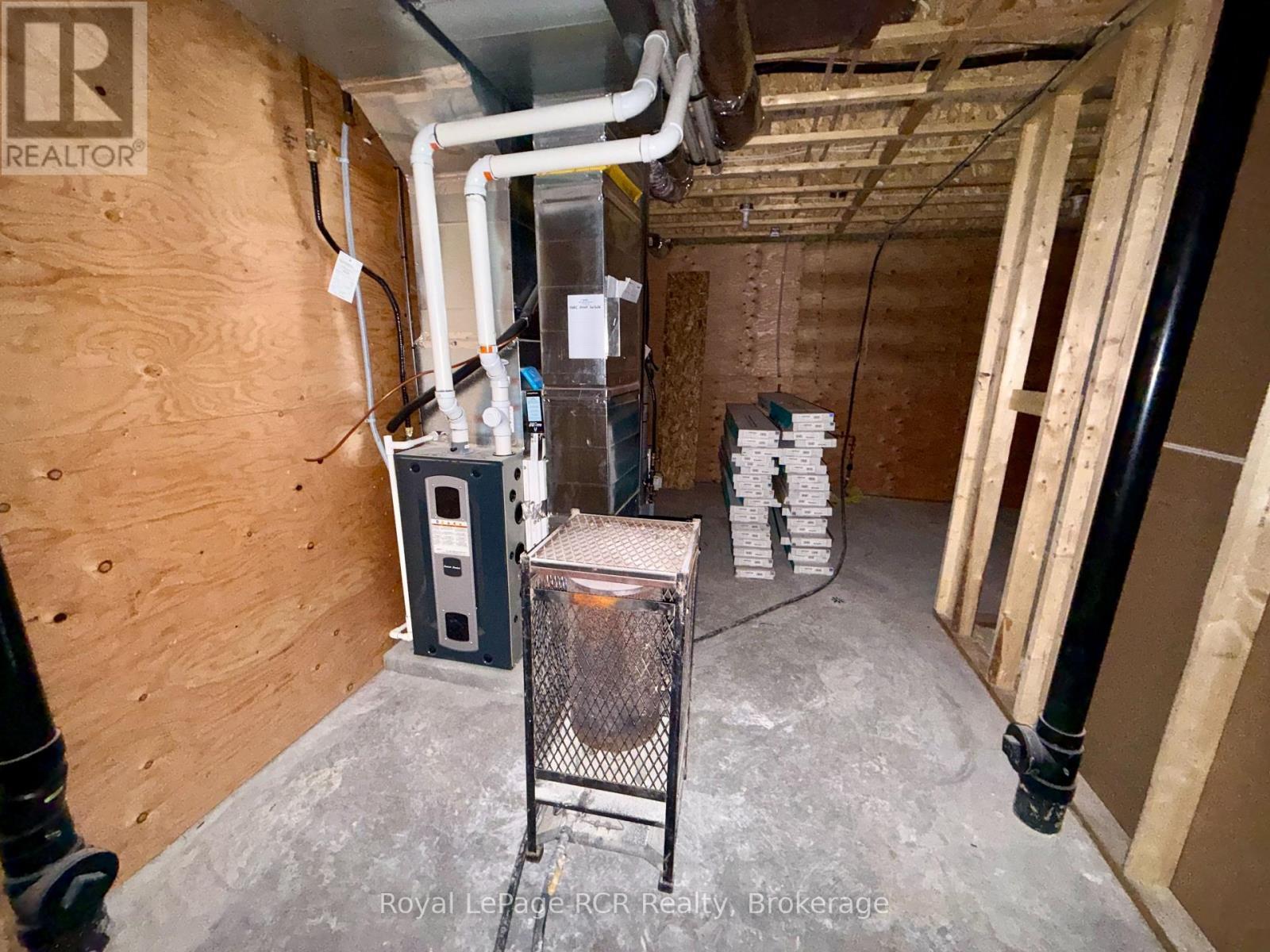 












86 GRIFFITH STREET

,
Brockton,




Ontario
N0G2V0

