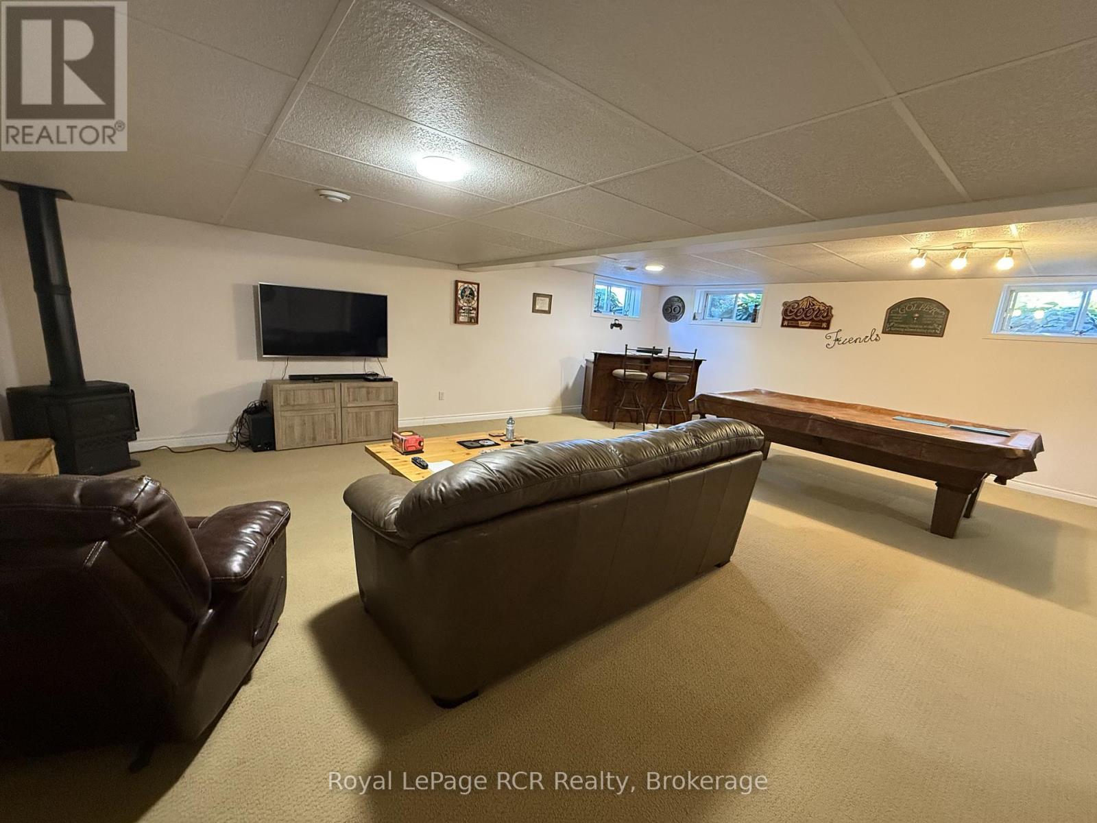 












9632 CONCESSION RD 4 N

,
Wellington North,




Ontario
N0G2L0

