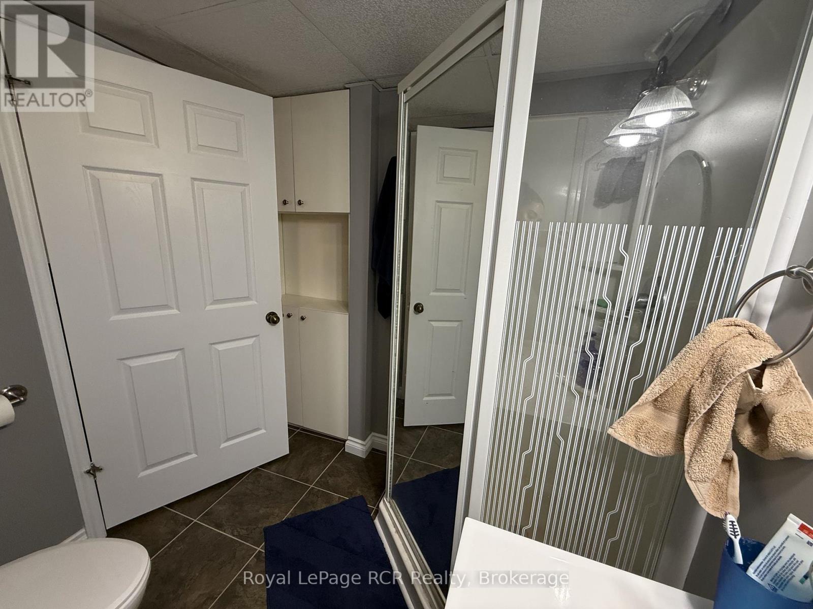 












9632 CONCESSION RD 4 N

,
Wellington North,




Ontario
N0G2L0

